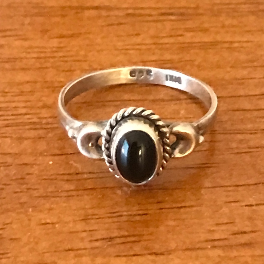 Sterling Silver Onyx Crescent Moon Ring Shopdixi